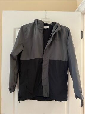 Magellan Outdoors Men’s Two-Tone Black & Gray Hooded Rain Jacket